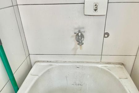 Casa à venda com 190m², 4 quartos e 2 vagas Casa à venda com 190m², 4 quartos e 2 vagasÁrea de Serviço