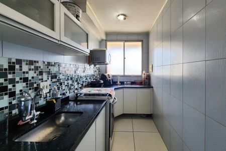 Apartamento à venda com 106m², 2 quartos e 2 vagasCozinha