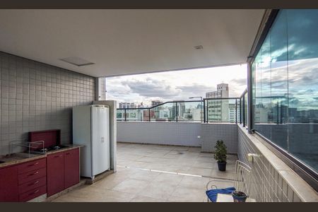 Apartamento à venda com 237m², 5 quartos e 2 vagasCobertura