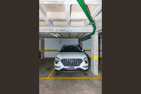 Apartamento à venda com 125m², 3 quartos e 3 vagas Apartamento à venda com 125m², 3 quartos e 3 vagasGaragem