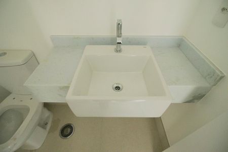 Apartamento à venda com 125m², 3 quartos e 2 vagas Apartamento à venda com 125m², 3 quartos e 2 vagasLavabo