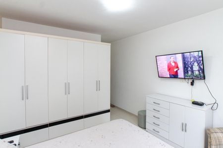 Casa à venda com 141m², 3 quartos e 3 vagasSuíte