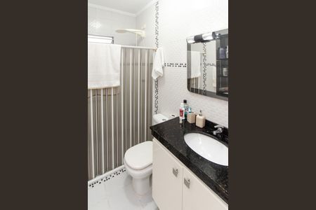 Casa à venda com 141m², 3 quartos e 3 vagasBanheiro da Suíte