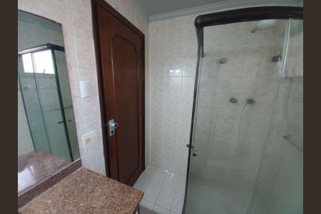 Apartamento para alugar com 136m², 3 quartos e 1 vaga Apartamento para alugar com 136m², 3 quartos e 1 vagaBanheiro da Suíte