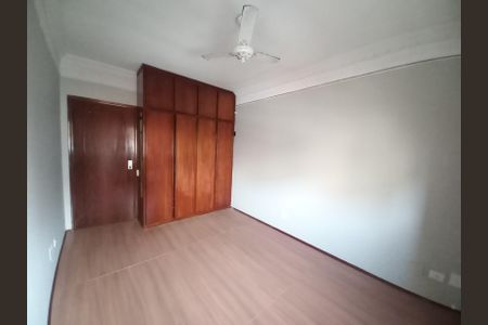 Apartamento para alugar com 136m², 3 quartos e 1 vaga Apartamento para alugar com 136m², 3 quartos e 1 vagaQuarto 1