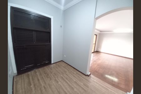 Apartamento para alugar com 136m², 3 quartos e 1 vaga Apartamento para alugar com 136m², 3 quartos e 1 vagaSala