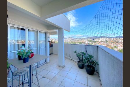 Apartamento à venda com 126m², 3 quartos e 1 vagaVaranda da Sala