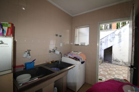 Casa à venda com 653m², 3 quartos e 7 vagasÁrea de Serviço