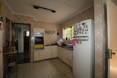 Casa à venda com 653m², 3 quartos e 7 vagasCozinha