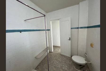 Apartamento à venda com 60m², 2 quartos e sem vagaBanheiro