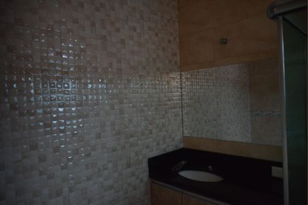 Casa à venda com 148m², 4 quartos e 2 vagasBanheiro Social