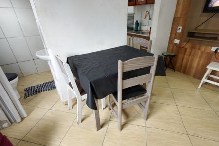 Apartamento para alugar com 55m², 2 quartos e sem vaga Apartamento para alugar com 55m², 2 quartos e sem vagaSala