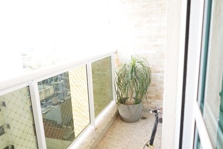 Apartamento à venda com 160m², 3 quartos e 3 vagasSacada Suíte 2