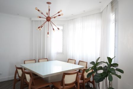 Apartamento à venda com 160m², 3 quartos e 3 vagasSala