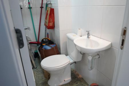 Apartamento à venda com 160m², 3 quartos e 3 vagasBanheiro de serviço