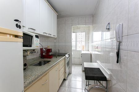 Apartamento à venda com 48m², 2 quartos e 1 vaga Apartamento à venda com 48m², 2 quartos e 1 vagaCozinha