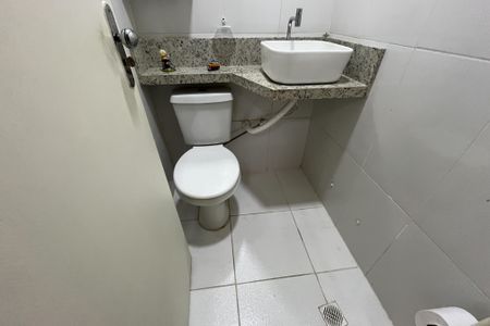 Studio à venda com 30m², 1 quarto e 1 vaga Studio à venda com 30m², 1 quarto e 1 vagaBanheiro