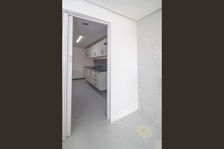 Casa à venda com 233m², 4 quartos e 2 vagas Casa à venda com 233m², 4 quartos e 2 vagasÁrea de Serviço