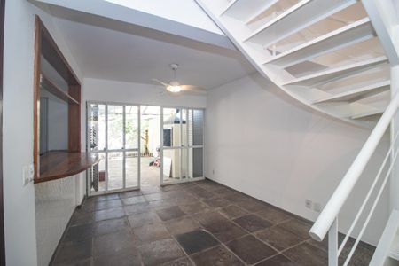 Casa à venda com 233m², 4 quartos e 2 vagas Casa à venda com 233m², 4 quartos e 2 vagasSala 2