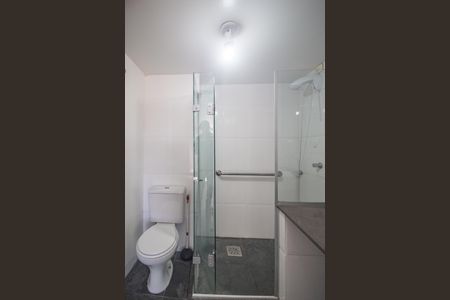 Casa à venda com 233m², 4 quartos e 2 vagas Casa à venda com 233m², 4 quartos e 2 vagasBanheiro da Suíte 2