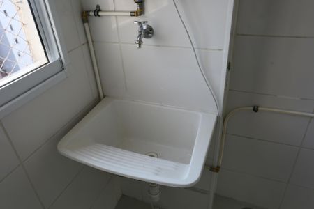 Apartamento à venda com 42m², 2 quartos e 1 vaga Apartamento à venda com 42m², 2 quartos e 1 vagaÁrea de Serviço