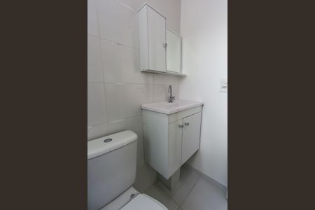 Apartamento à venda com 42m², 2 quartos e 1 vaga Apartamento à venda com 42m², 2 quartos e 1 vagaBanheiro