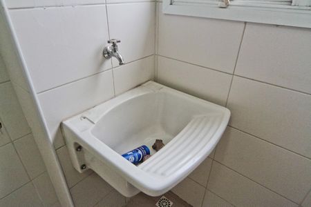 Apartamento para alugar com 144m², 3 quartos e 3 vagas Apartamento para alugar com 144m², 3 quartos e 3 vagasÁrea de Serviço