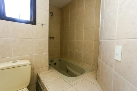 Apartamento à venda com 73m², 2 quartos e 1 vaga Apartamento à venda com 73m², 2 quartos e 1 vagaBanheiro
