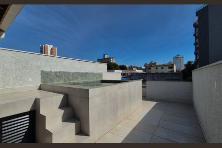 Apartamento à venda com 140m², 3 quartos e 2 vagas Apartamento à venda com 140m², 3 quartos e 2 vagasCobertura