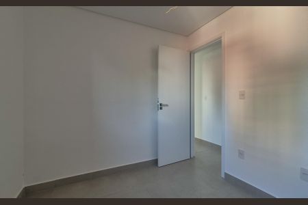Apartamento à venda com 140m², 3 quartos e 2 vagas Apartamento à venda com 140m², 3 quartos e 2 vagasQuarto 1