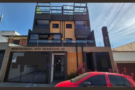 Apartamento à venda com 140m², 3 quartos e 2 vagas Apartamento à venda com 140m², 3 quartos e 2 vagasFachada e Placa