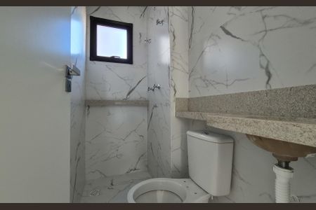 Apartamento à venda com 140m², 3 quartos e 2 vagas Apartamento à venda com 140m², 3 quartos e 2 vagasBanheiro da suíte