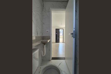 Apartamento à venda com 140m², 3 quartos e 2 vagas Apartamento à venda com 140m², 3 quartos e 2 vagasBanheiro da suíte