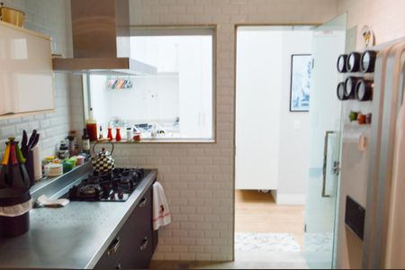 Casa de condomínio à venda com 228m², 3 quartos e 3 vagas Casa de condomínio à venda com 228m², 3 quartos e 3 vagasCozinha