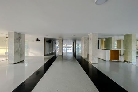 Apartamento à venda com 54m², 2 quartos e sem vagaÁrea comum