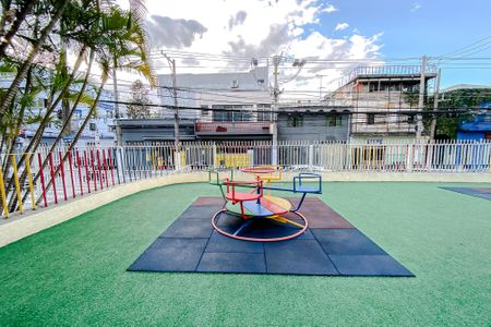 Apartamento à venda com 54m², 2 quartos e sem vagaÁrea comum - Playground