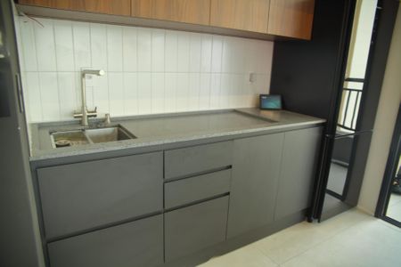 Studio à venda com 77m², 1 quarto e 1 vagaStudio