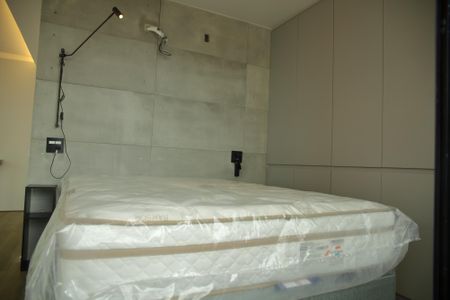 Studio à venda com 77m², 1 quarto e 1 vagaStudio