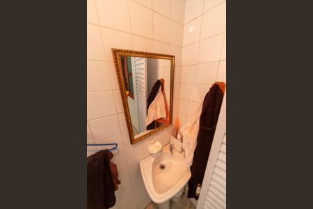 Apartamento à venda com 127m², 4 quartos e 2 vagas Apartamento à venda com 127m², 4 quartos e 2 vagasÁrea de Serviço