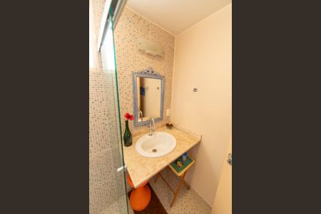 Apartamento à venda com 127m², 4 quartos e 2 vagas Apartamento à venda com 127m², 4 quartos e 2 vagasBanheiro Suite 2