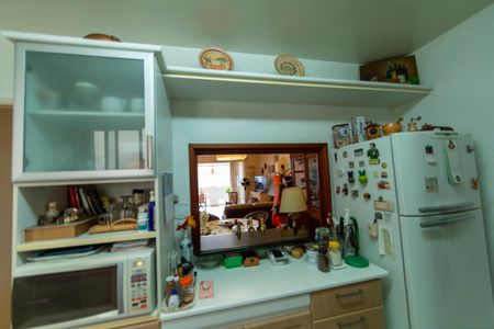 Apartamento à venda com 127m², 4 quartos e 2 vagas Apartamento à venda com 127m², 4 quartos e 2 vagasCozinha