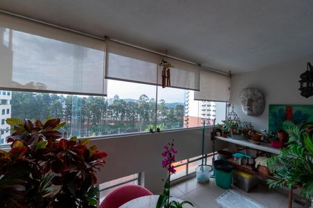 Apartamento à venda com 127m², 4 quartos e 2 vagas Apartamento à venda com 127m², 4 quartos e 2 vagasVaranda da Sala