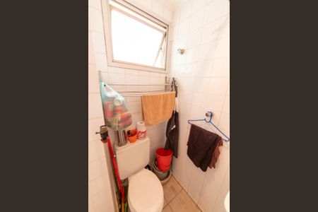 Apartamento à venda com 127m², 4 quartos e 2 vagas Apartamento à venda com 127m², 4 quartos e 2 vagasÁrea de Serviço