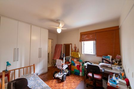 Apartamento à venda com 127m², 4 quartos e 2 vagas Apartamento à venda com 127m², 4 quartos e 2 vagasSuite 2