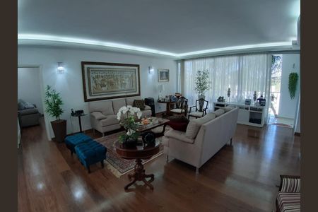 Casa de condomínio à venda com 570m², 5 quartos e 4 vagas Casa de condomínio à venda com 570m², 5 quartos e 4 vagasFoto 07