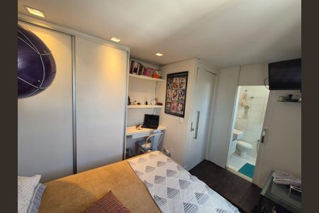 Apartamento à venda com 131m², 3 quartos e 3 vagas