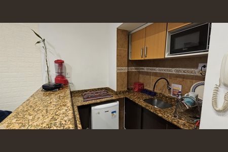 Apartamento à venda com 33m², 1 quarto e sem vaga