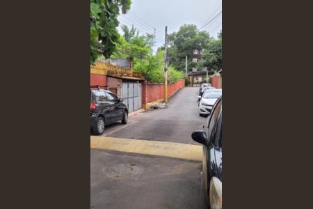 Casa à venda com 75m², 2 quartos e 1 vaga