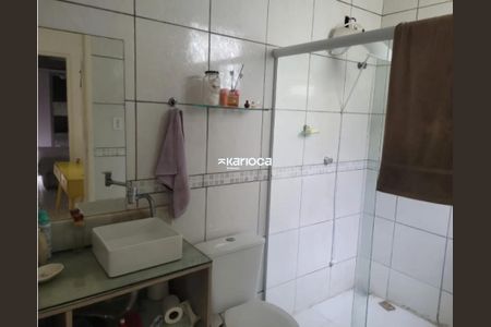 Casa à venda com 75m², 2 quartos e 1 vaga