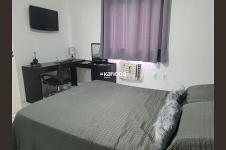 Casa à venda com 75m², 2 quartos e 1 vaga